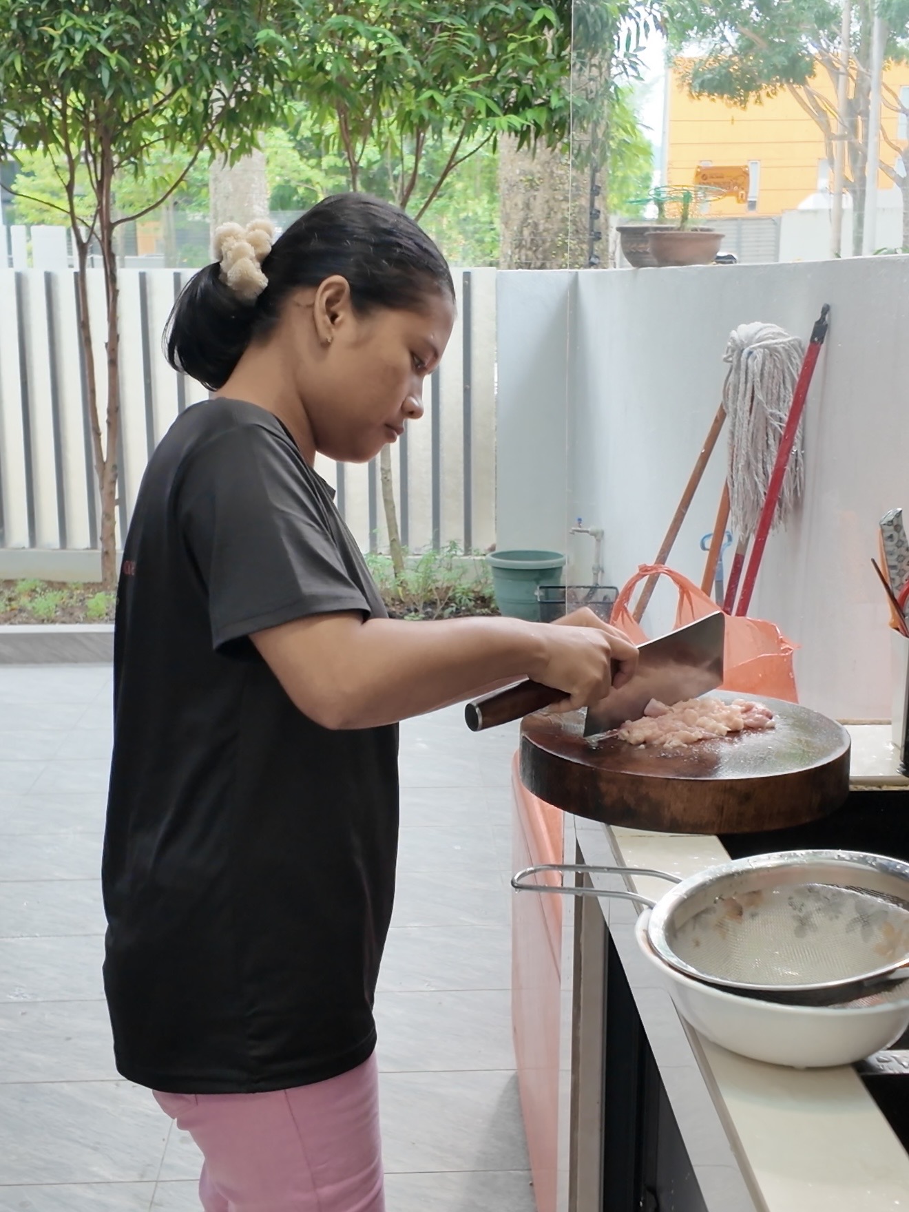 Meal preparation support